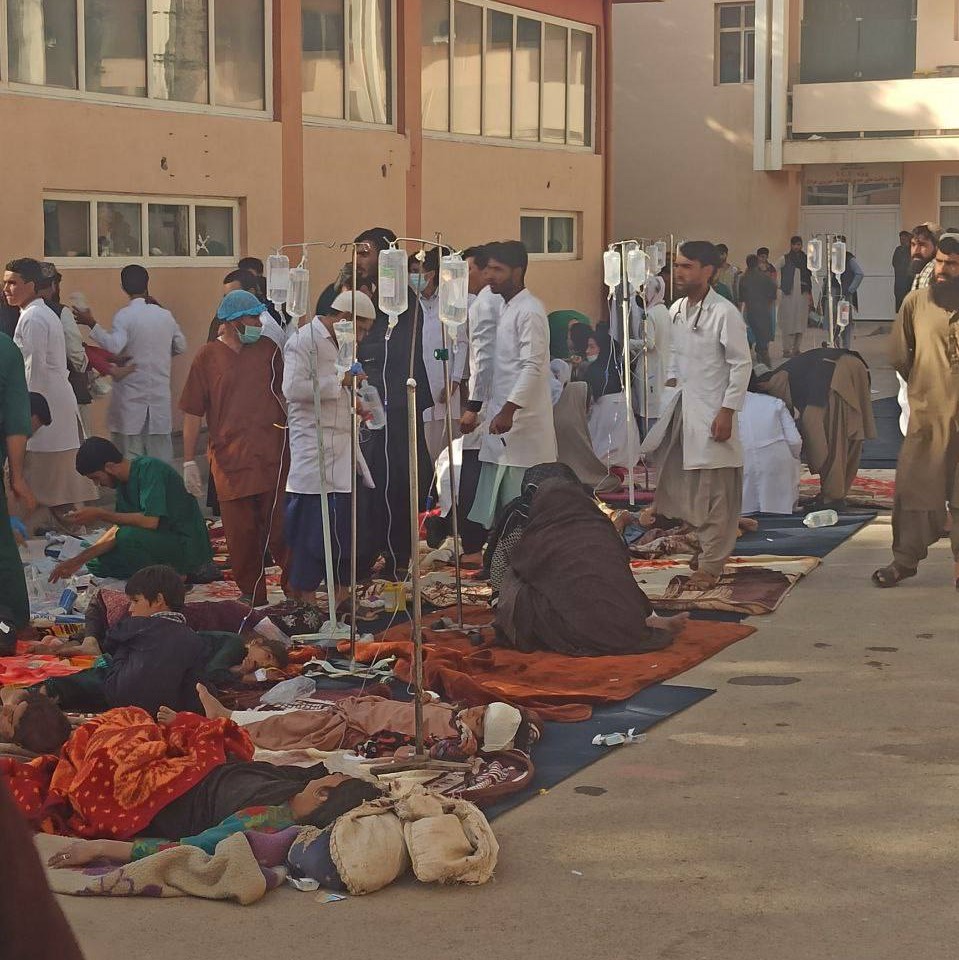 UNICEFAfg's tweet photo. Once again, children and families in Afghanistan have been affected by a devastating earthquake, this time in western Herat province.

@UNICEFAfg is on the ground with our UN colleagues to assess the full impact. Our heartfelt condolences go out to all families affected. https://t.co/BczC42jLnI