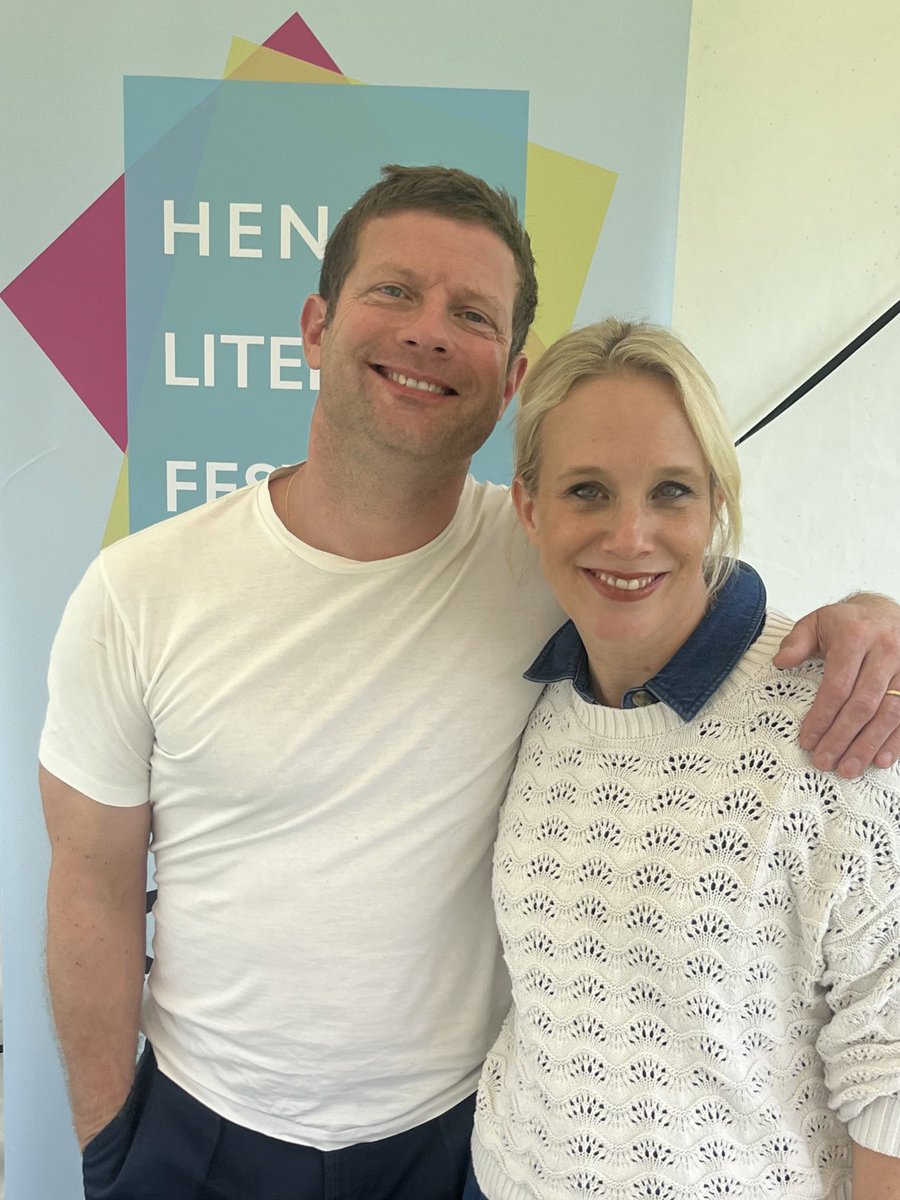 Haven’t seen this fella for 84 million years, glad he’s just as lovely as ever! Great chatting about his new book ‘Wings Of Glory’ with @radioleary at @HenleyLitFest