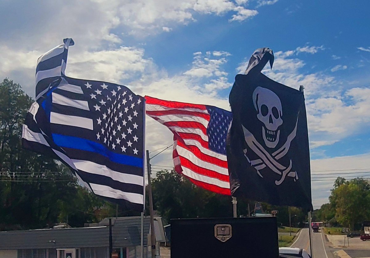 Maggie Schanzmeyer tweet media