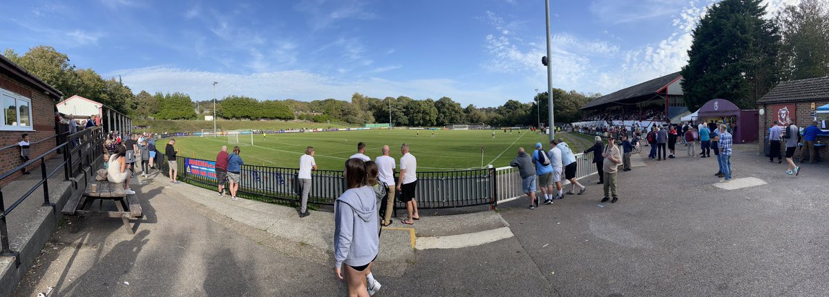 Kingston Road End tweet media