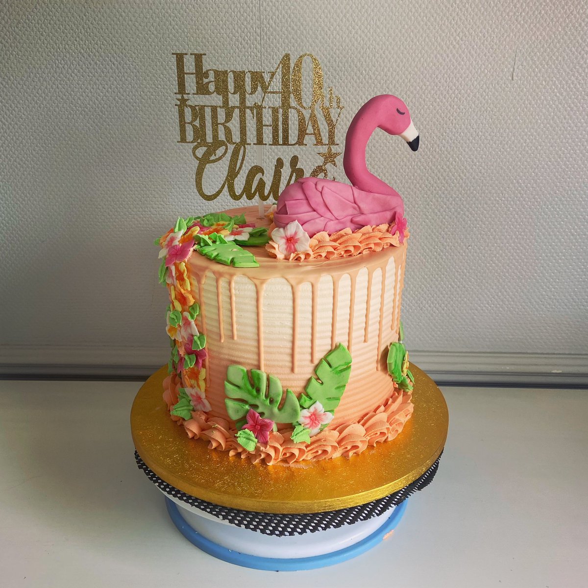 The brief was… tropical, peach, flamingo. #nailedit #cake #essex #bakersofinstagram