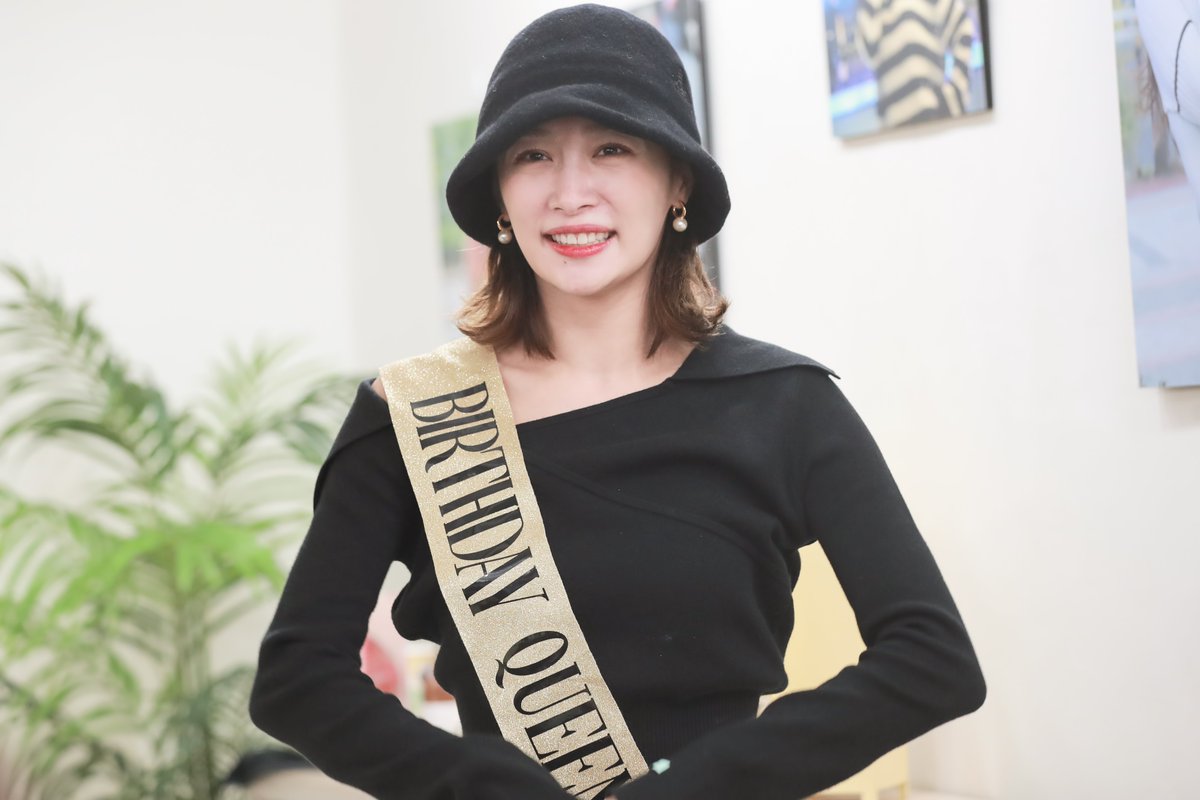 pearlpeachbloom's tweet photo. 2023.10.07 정니콜 생카 직찍2 #니콜 #정니콜 #ニコル #nicole https://t.co/EYH9SwKA5l