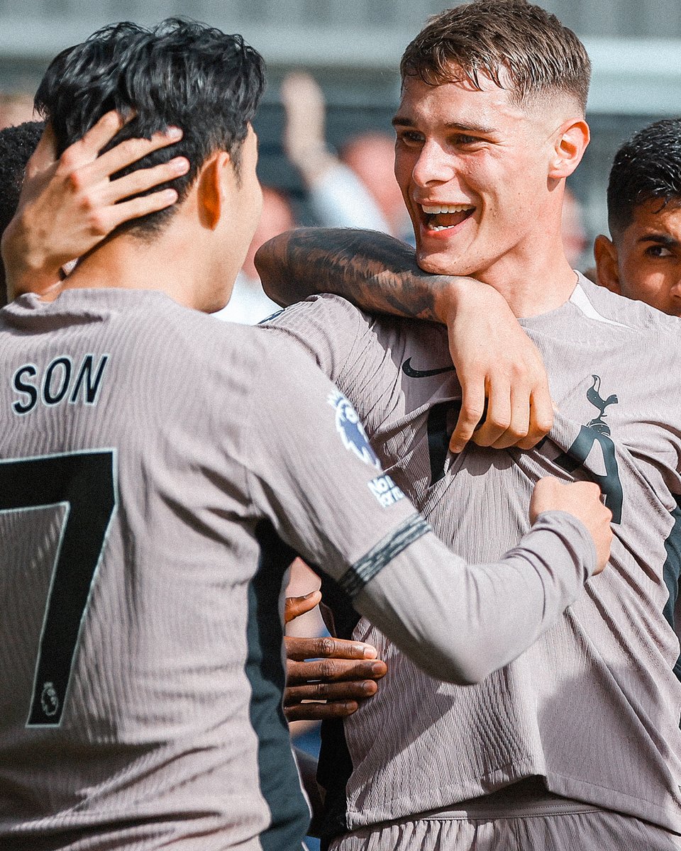 Tottenham Hotspur tweet media