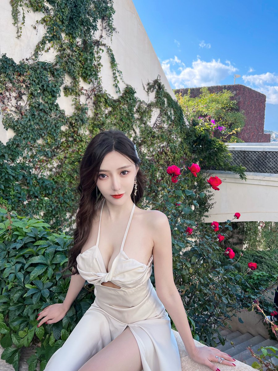 风吹进嘴里 都是甜甜的味道

#王馨瑶
#gymgirl 
#workout 
#photo 
#model 
#explore 
#amzing 
#beautifuldestinations https://t.co/LtYHjBDasZ