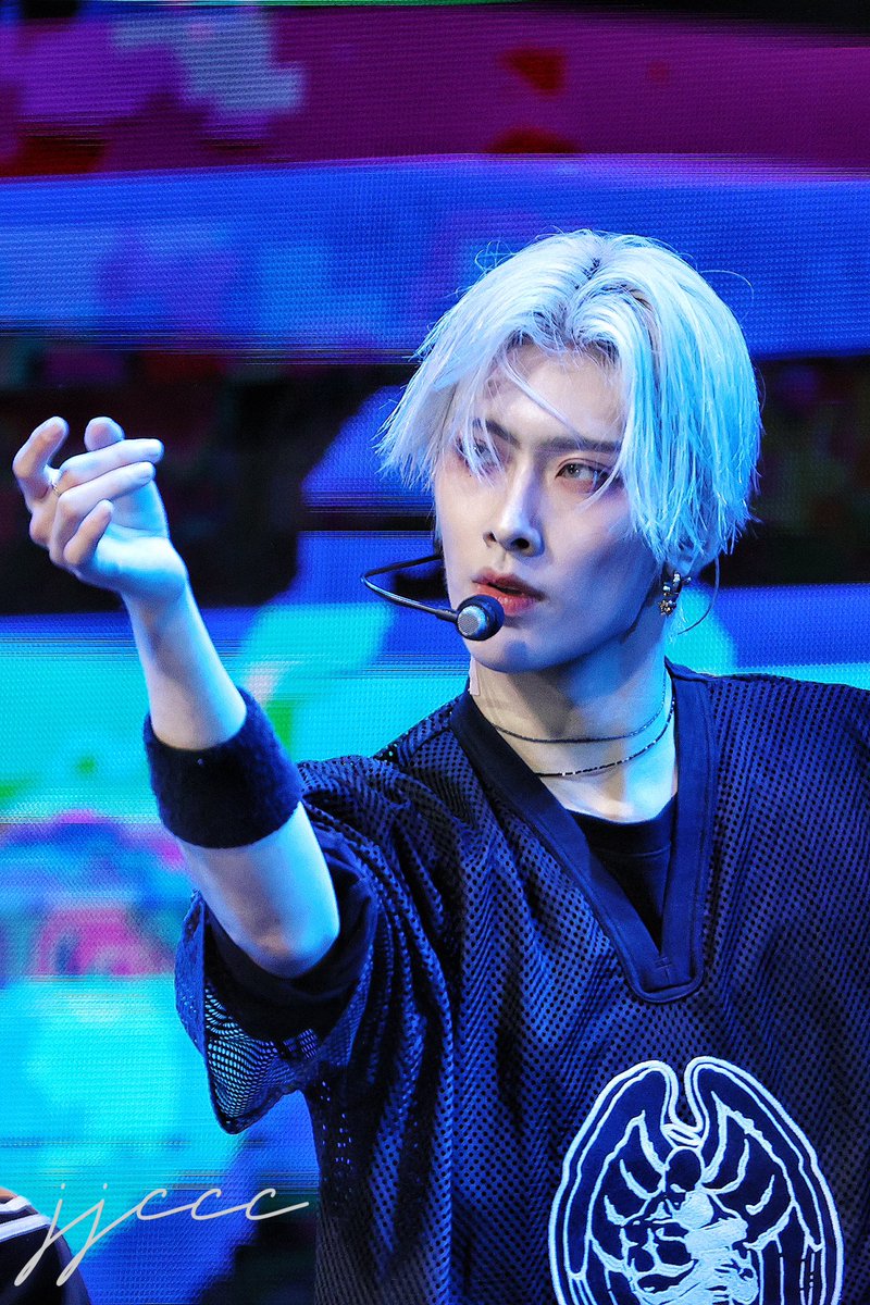 ℛ𝒾𝒸𝓀𝓎 리키

0923 Poland K-POPNATION 
폴란드 케이팝네이션

#ℛ𝒾𝒸𝓀𝓎 #리키 #ZEROBAESONE #ZB1 #RICKY #沈泉鋭 #沈泉锐 #제로베이스원 #飯拍