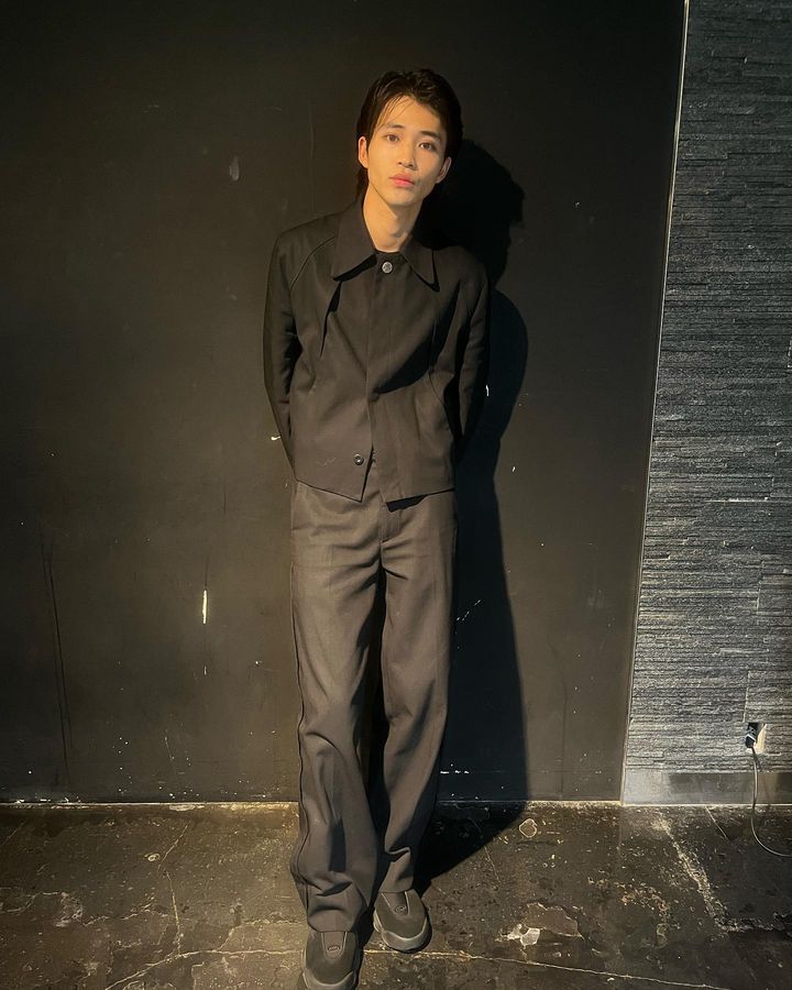 luckiestfujoshi's tweet image. So... apparently, SayoMono is having its press release today, Oct.7, which happens to be Seto's birthday 😆 🤡 #NakataKeisuke #SetoToshiki