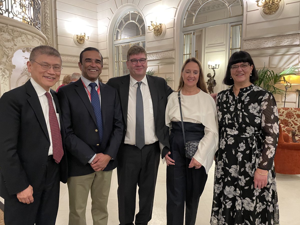 HighSheriffSY's tweet photo. Great learning environment ⁦@SEORLCCC⁩ @Madrid. Enjoyed catching up with friends. https://t.co/5jIrDKowFY