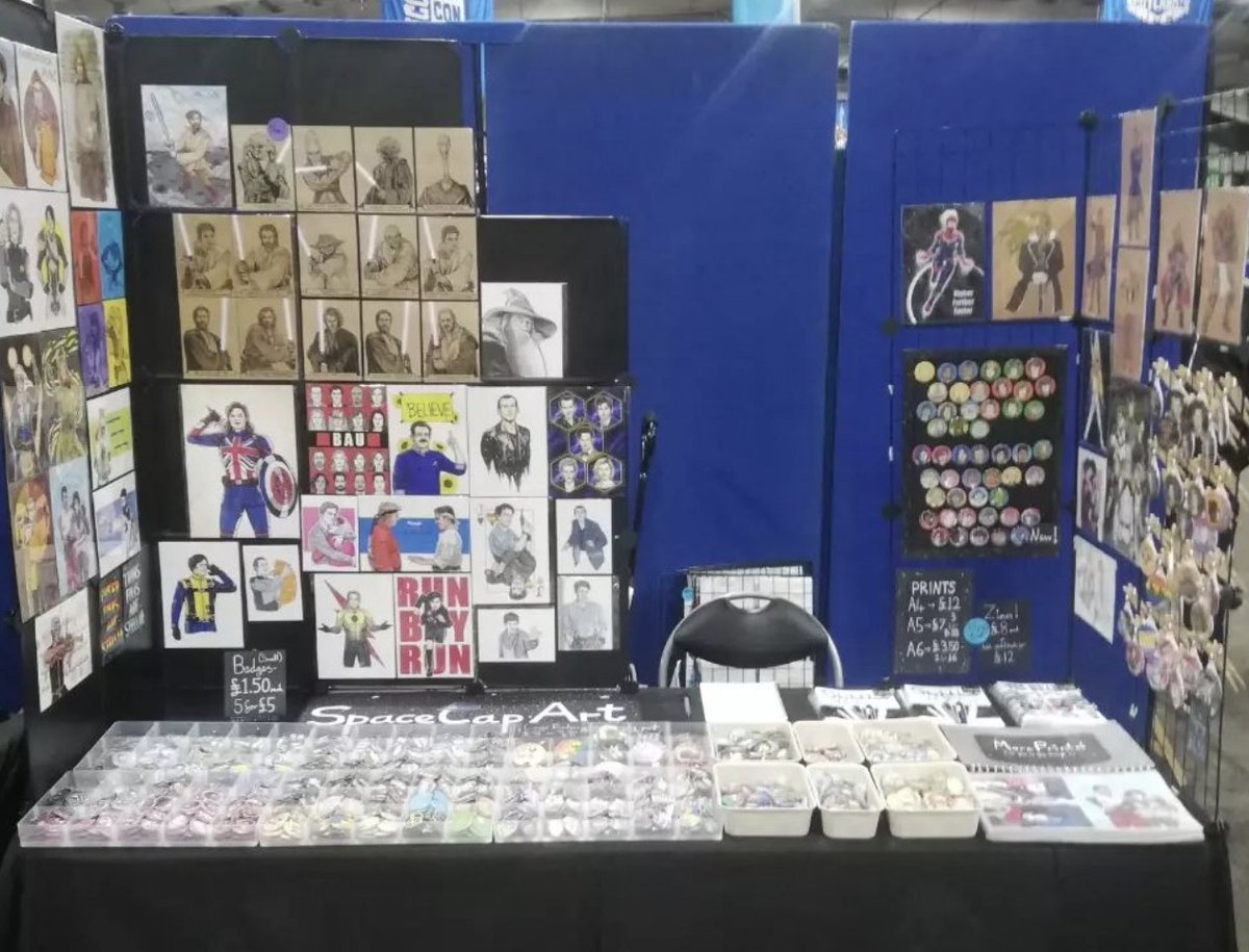 Thanks to everyone who came to see me and my new stall layout today at #ScotlandComicCon at the Royal Highland Centre! 
I'll be here all this weekend, so come and say hi tomorrow!