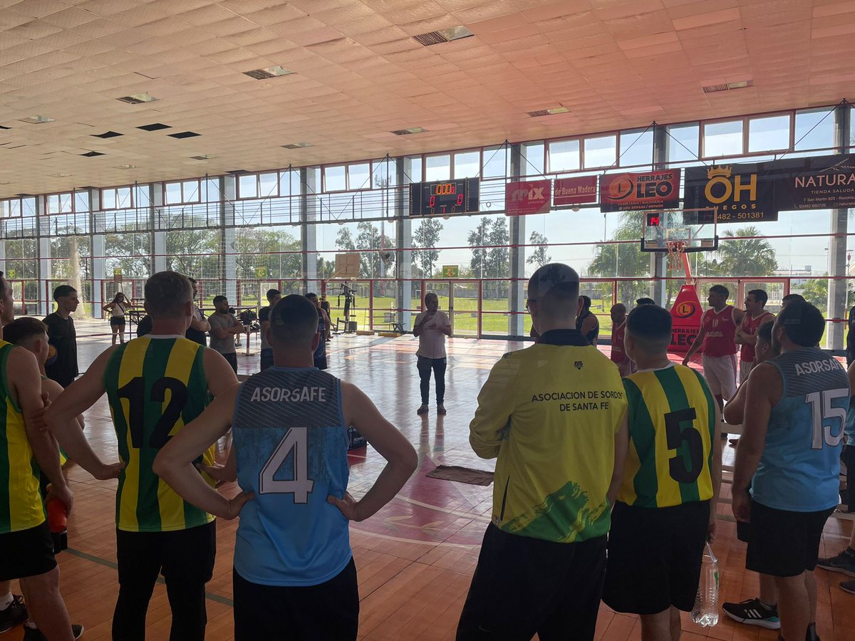 Comenzó el Torneo Nacional 3x3 de personas Sordas en Reconquista!🎉

🏀 ¡Los esperamos a todos! 

#SomosFABS