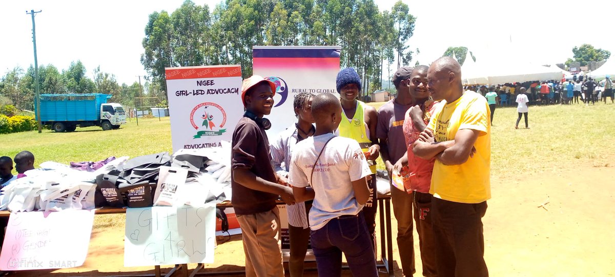 ruraltoglobal's tweet photo. As girls are engaged in sports, the society should always understand their needs &amp; the importance of their presence. Thank you @Boxgirlskenya for today's event. #InternationalDayoftheGirl
#VoicesoftheGirls 
@County037 @GlobalFundWomen @Nimechanuka 
@themamanetwork @YourAuntyJane https://t.co/wvUx2y0AOk