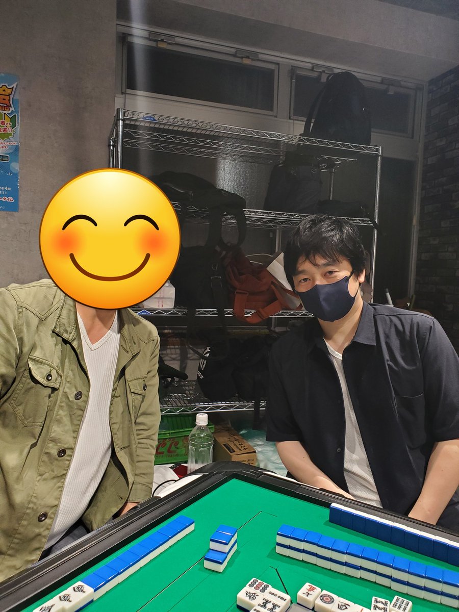tsurutarou7's tweet photo. 第五回A.ruleCUPに参加🎵
小林Pと同卓‼️小林Pの先制リーチに追っかけるも当たり牌を掴み放銃…
しかし小林Pの「ロン」の発声を聞け何だか嬉しかったです😅結果的にトップも取れ、総合9位で飛び賞をゲット🎊
梶田Pも麗しい方でした✨
同卓、運営の方々にも感謝🙏
#Arule
#小林剛
#梶田琴理 https://t.co/Lqm5pJNtUB