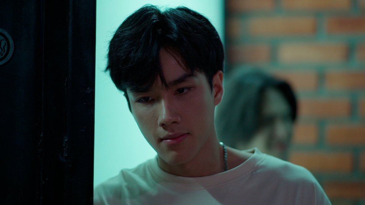 แค่อยากคุยเป็นครั้งสุดท้าย

#OnlyFriendsSeriesEP9 #GMMTV
<a href="/Nneo_neos/">neo_neos</a> <a href="/mmarkpkk/">ภาคินผู้ชายปอนปอน</a>