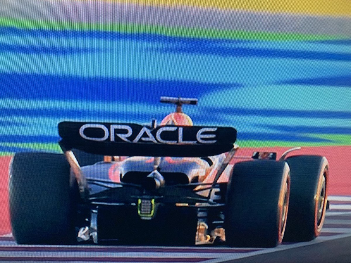 SIRKINGKEV's tweet photo. Verstappen getting more help from the FIA in the sprint race, penalised most drivers for marginally going across the white line but not Max… this is why the sports such a farce @fia #SkyF1 #QatarGP #helpinghand https://t.co/odgJj8gzug
