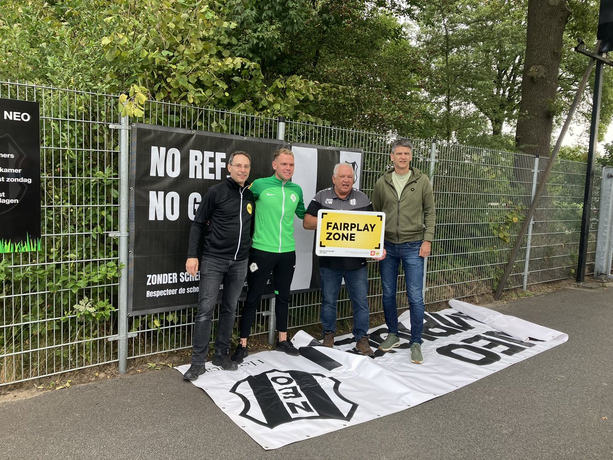In de week van de scheidsrechter ontvangt <a href="/RKSVNEO/">RKSV NEO</a> het KNVB ARAG FairPlay certificaat. Gefeliciteerd 👍🏻 <a href="/ARAG_nl/">ARAG Nederland</a> <a href="/KNVB/">KNVB</a> #scheidsbedankt