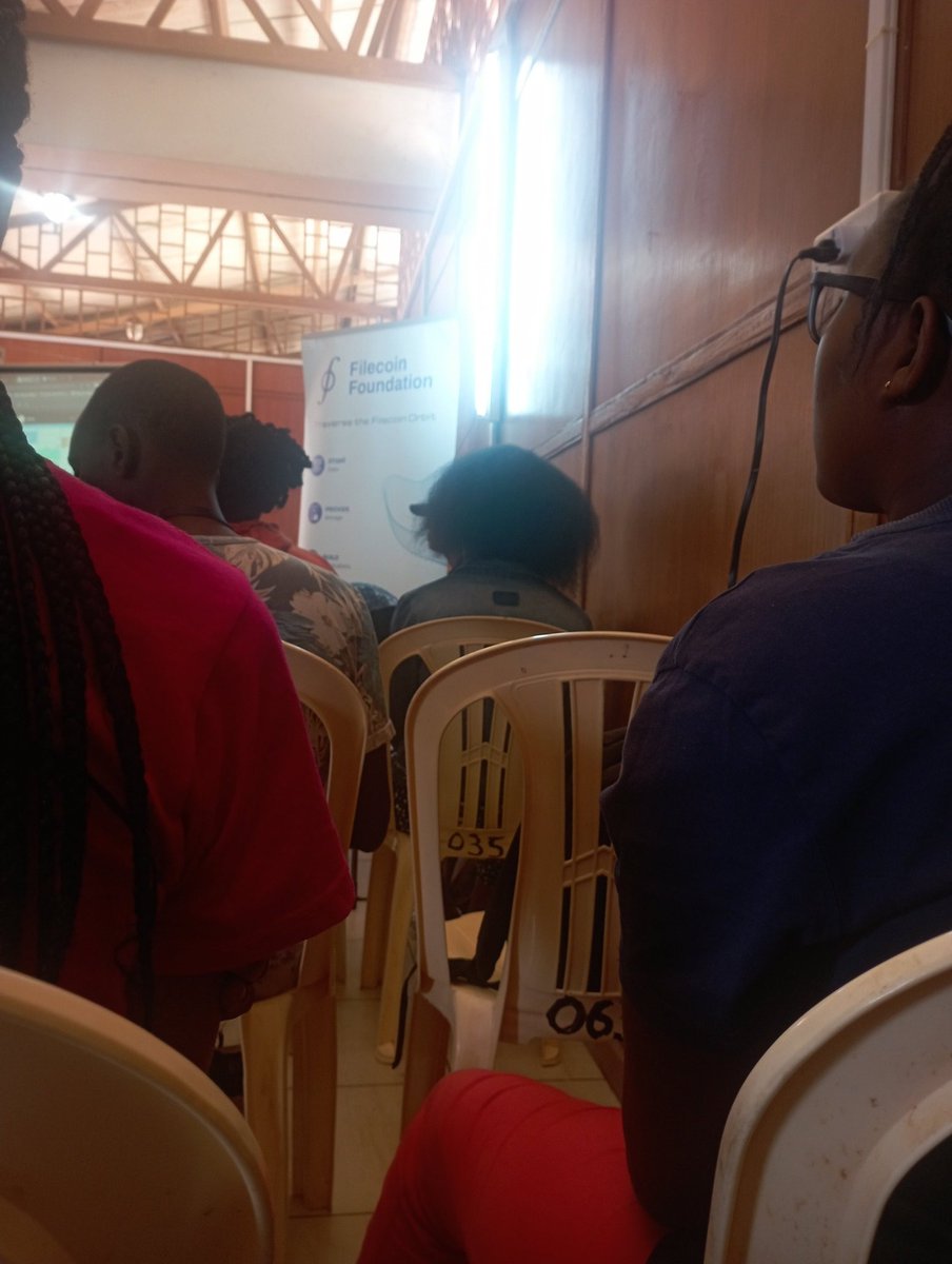 Today shecodeAfrica-Nyeri in partnership with Filecoin foundation Kenya are hosting a open source session here at Dekut and so far it has been awesome 👌<a href="/Elizabeth/">Elizabeth Weil</a> Musanga discussed on how to contribute to open source designs and it was insightful 🥳

<a href="/SCA_Nyeri/">SCA Nyeri</a> 
<a href="/FilecoinKe/">Filecoin Kenya community</a>
