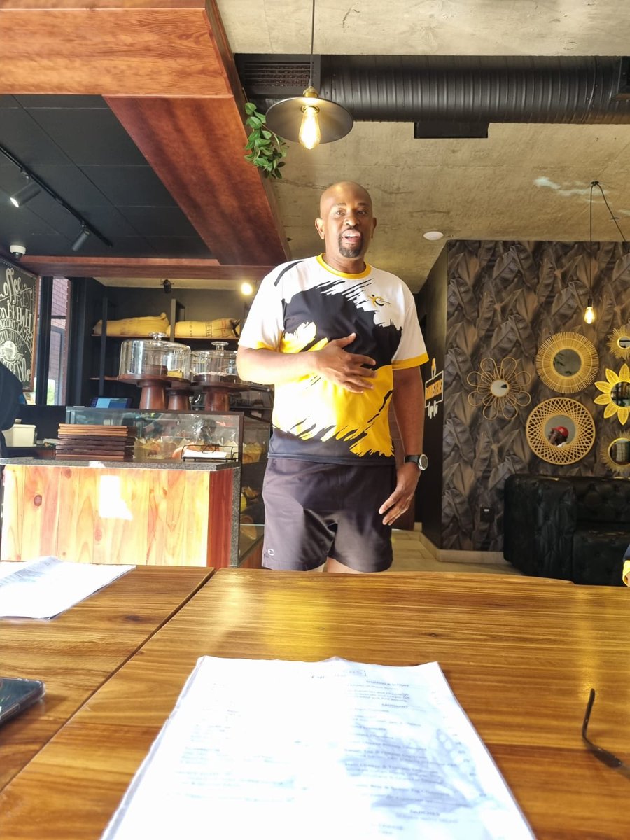 Teemaneng Running Club tweet media