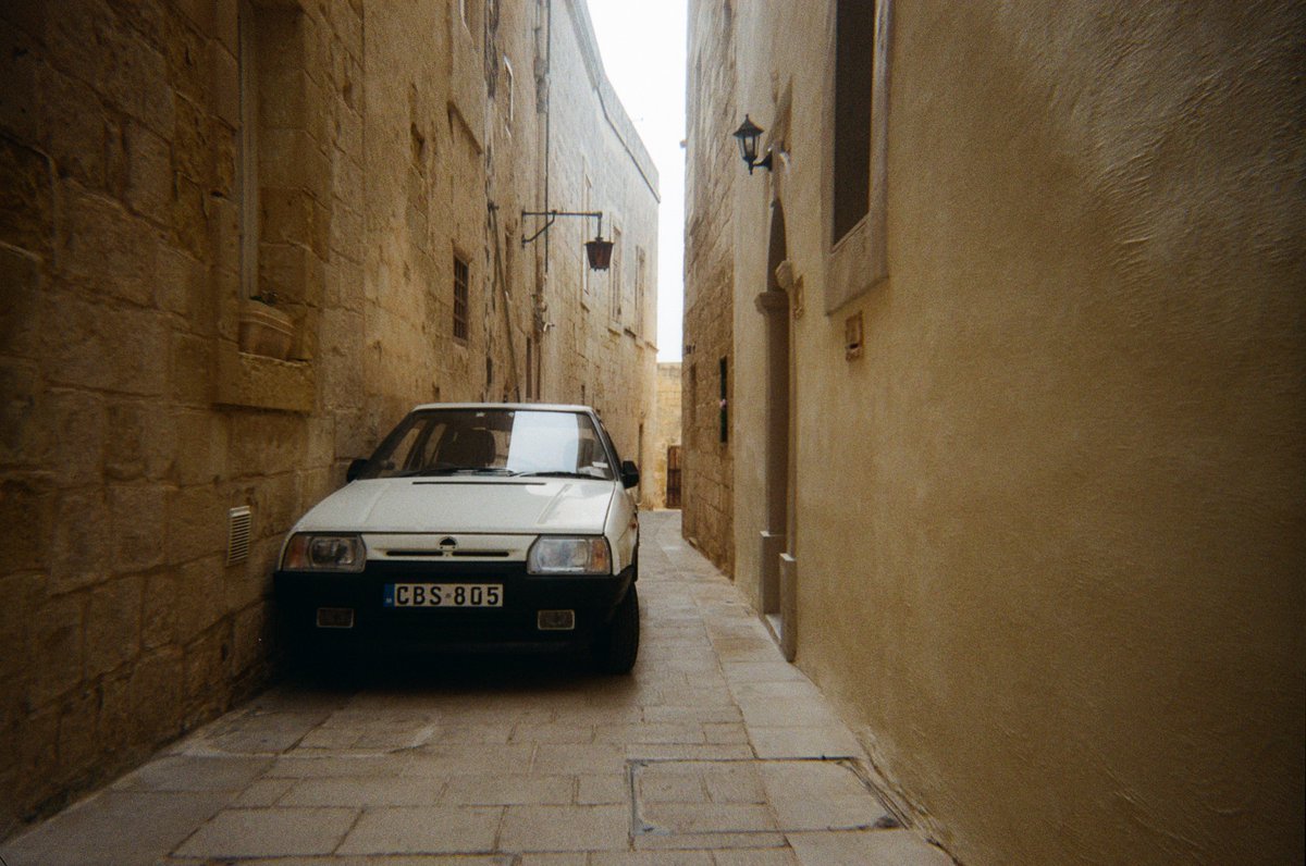 Malta on film 🇲🇹

📷Kodak Ultra F9
🎞️Kodak Gold 200

#streetphotography #filmphotography