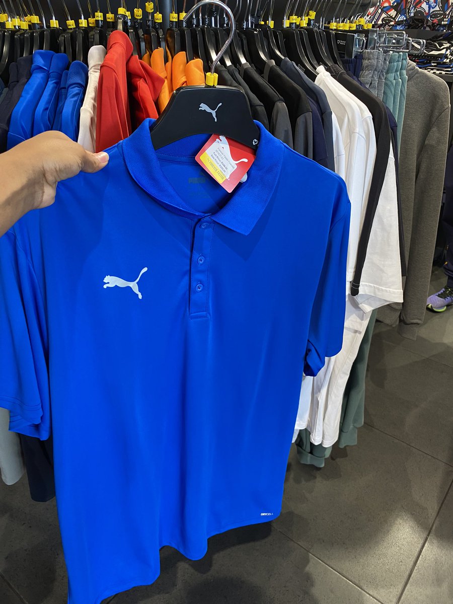 Zintathu_L's tweet photo. Puma outlet has a sale amboyibhubhudla☺️ Fourways crossing #guystalk 😂 https://t.co/v6Ks6oKrXf