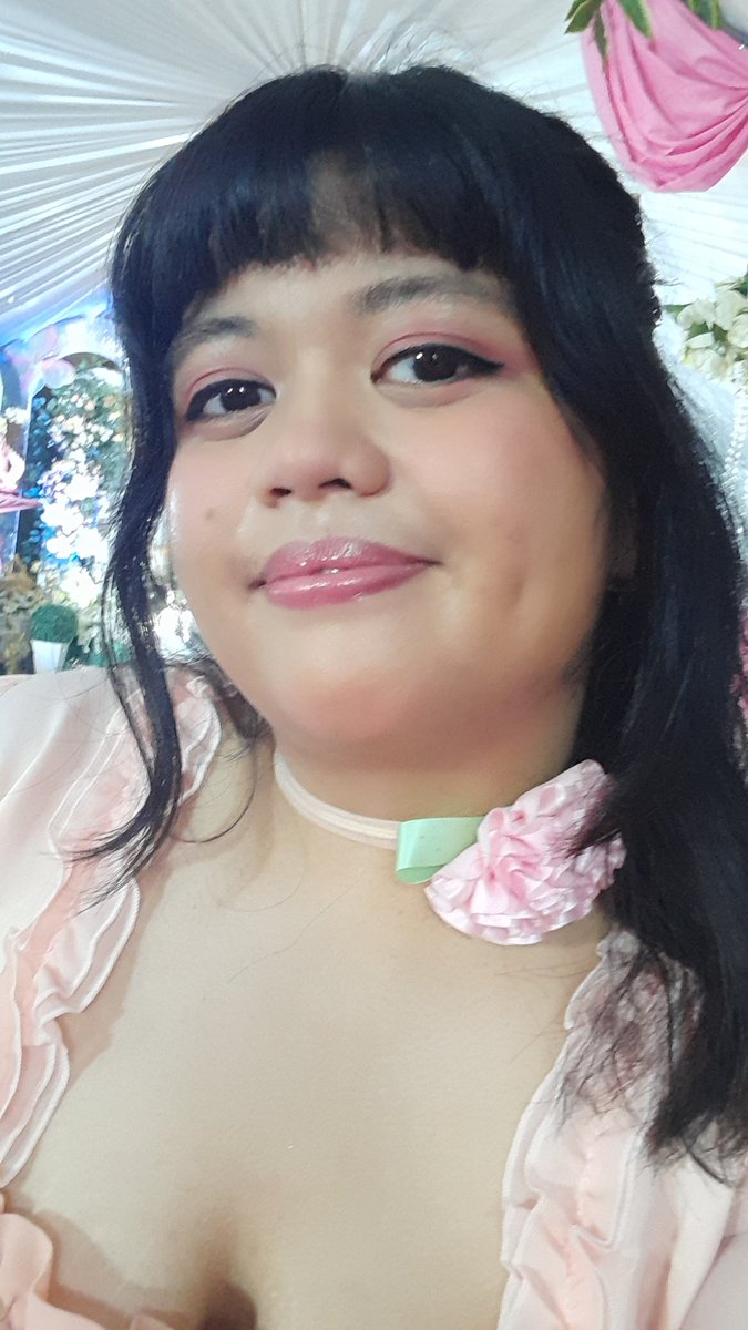 AnaOfRivia's tweet photo. pink as always ✨️ https://t.co/HZfFveSQ9I