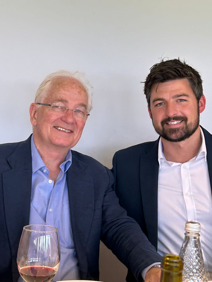 Ormskirk_CC's tweet photo. It was a pleasure &amp; an honour to welcome @David215Gower on Thursday, to hear him speak so eloquently about such an outstanding career &amp; enjoy his generous company. Thanks to @timd1962 &amp; all for organising &amp; to @scottlees4 for hosting. https://t.co/5LkaZjn5gx