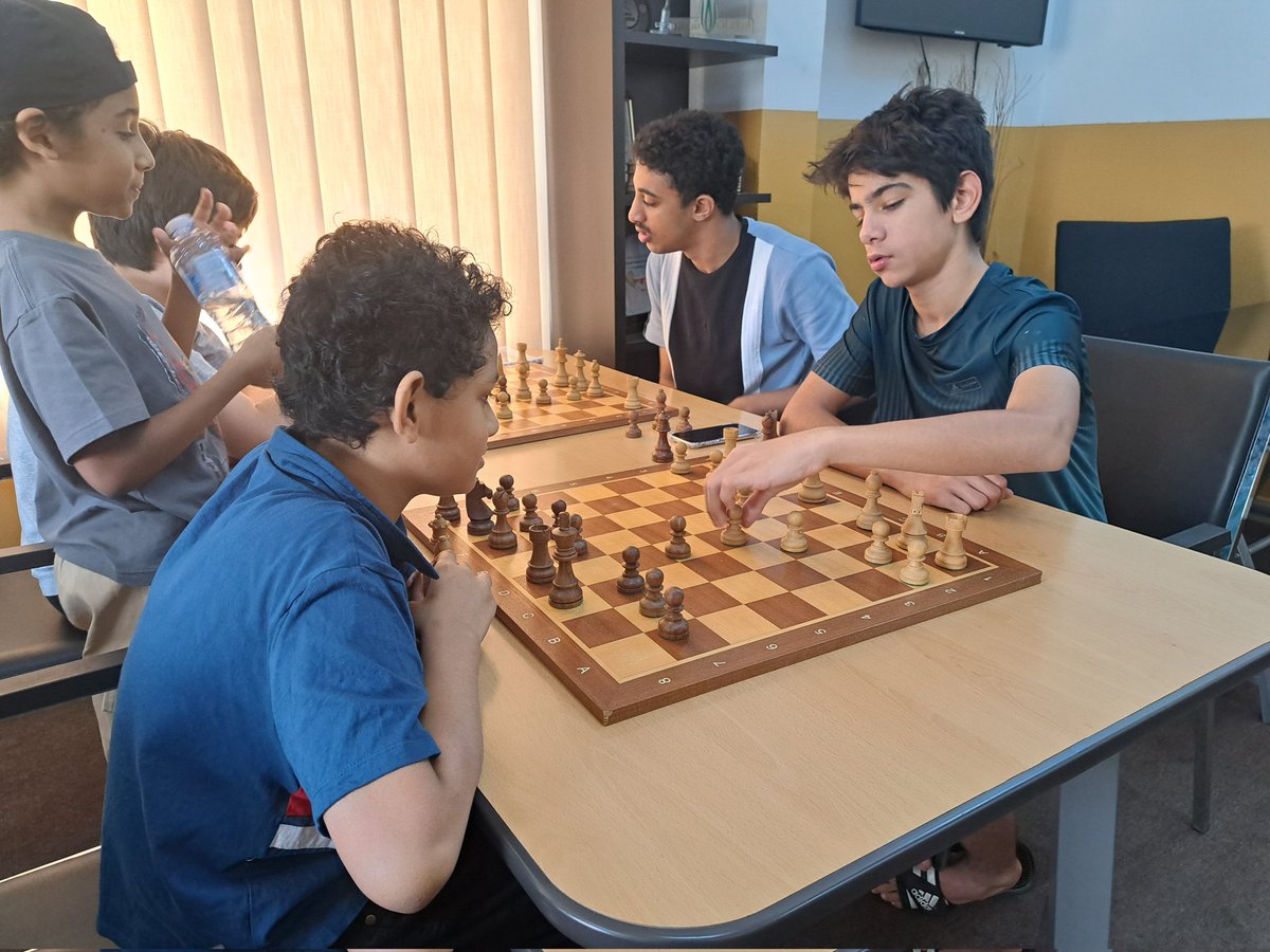 أمير الرئيسي...مسقط tweet media