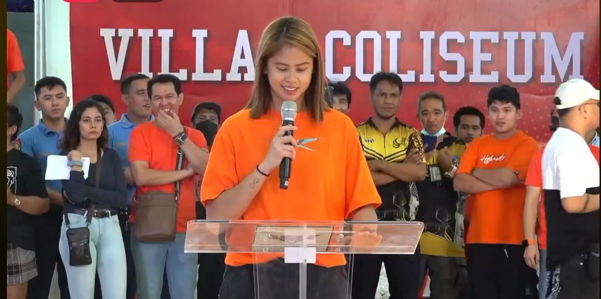 DeannasWorldOfc's tweet photo. Villar Cup 2023 with Deanna Wong..  That smile from D..
💜💜💜 https://t.co/91Ndxt7qi3