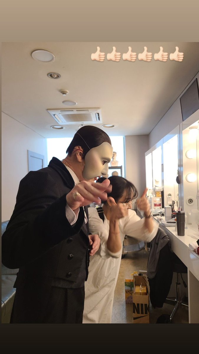 ChoSeungwooTH's tweet image. คุณหมออีโนอึล(นักแสดงวอนจินอา) ไปรับชม The Phantom of The Opera ตอนนี้ก็… ได้รูปคู่น่ารัก ๆ กันทันทีเลย 🥹🫶🏻

#ChoSeungwoo #โจซึงอู