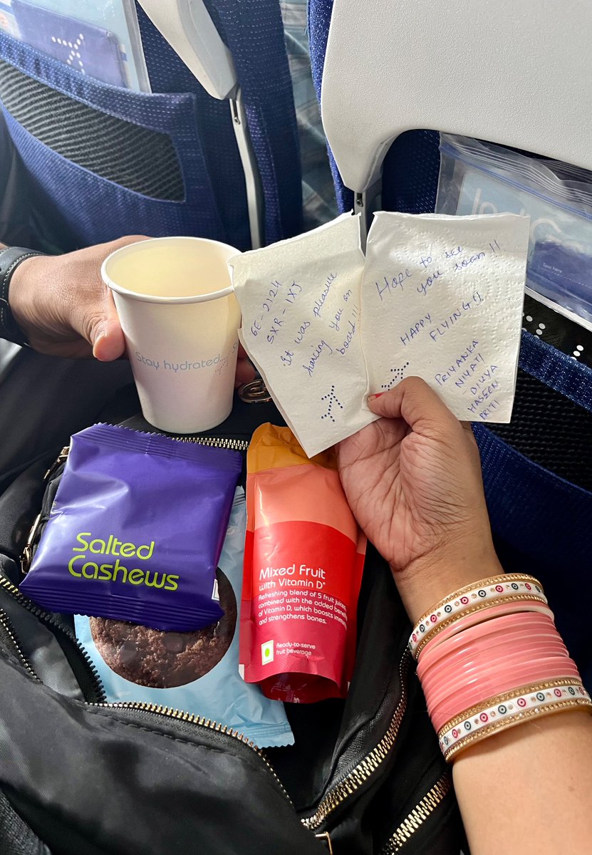 10fruitzy's tweet photo. Again delighted! Thanku for rewarding the kindness &amp; for my first ever hand written note in flight! #Priyanka #Niyati #Divya #Haseen #Priti @rahulbhatiain @IndiGo6E If you can, please give these girls shoutout for making Indigo proud♥️ #kindnesspays https://t.co/24M5yQyyPw