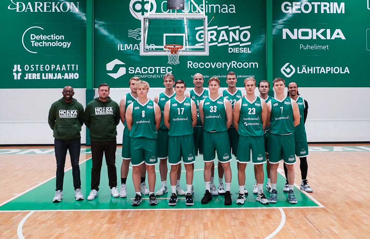 Sunnuntaina startti HNMKY:n vieraana, ensi viikolla kotiyleisön eteen! 💪🏽🏀🔥
Kausiennakossa joukkue-esittely ja valmennuksen mietteet sarja-avauksen kynnyksellä.

👉🏽 tapiolanhonka.fi/miesten-kausi-…

#M1DA