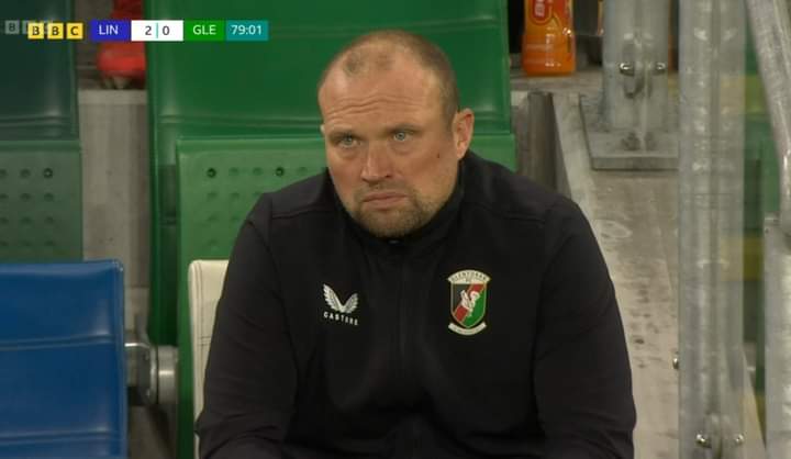 Out Of Context Linfield tweet media