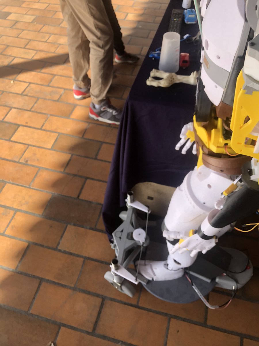 AAsj45's tweet photo. Le #hameaudessciences bat son plein. De la robotique, de la lévitation… https://t.co/lqmbJa8aIm