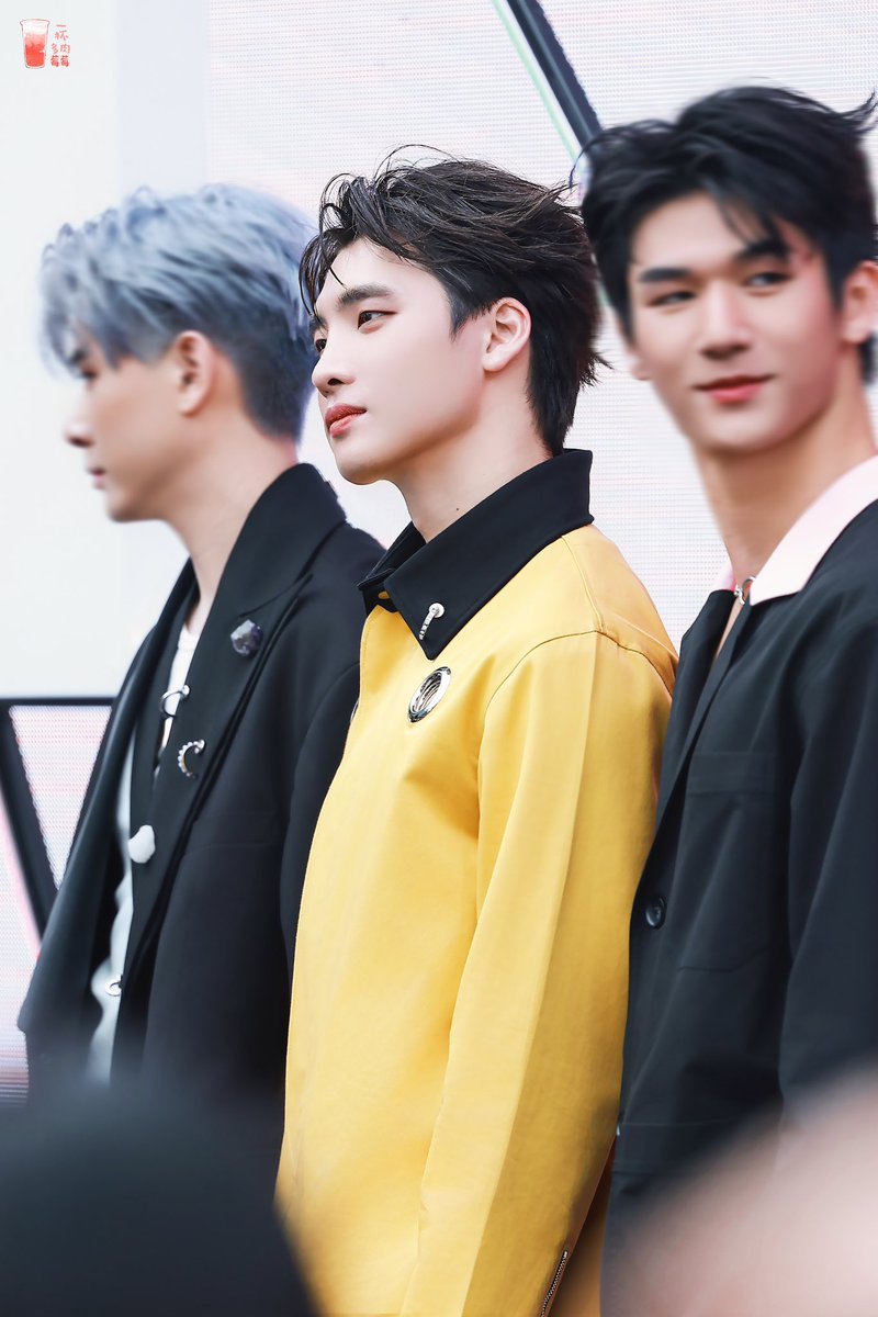 PICO_KST's tweet photo. Long time no see📸

@m34nismind
#MeanPhiravich 
#LEISUREPROJECTxUltimateTroop https://t.co/cQIE4u7omq