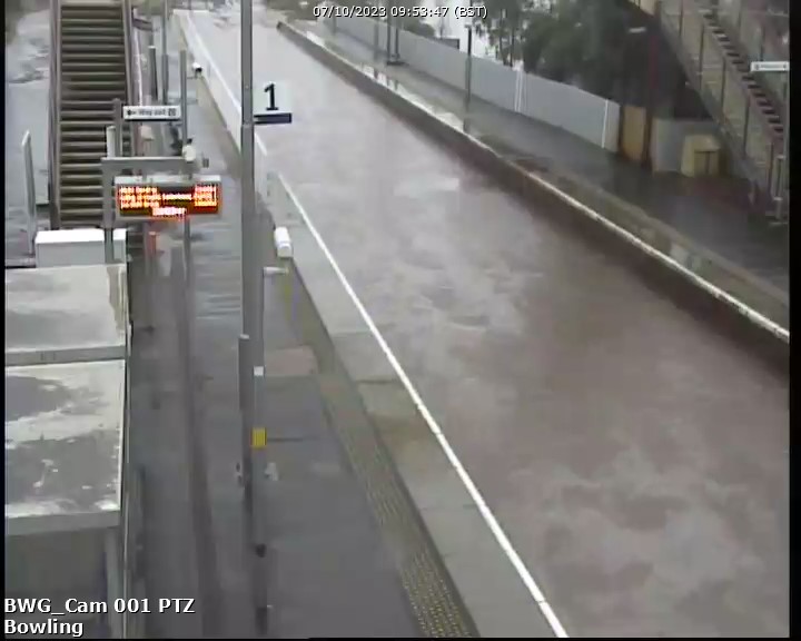 ScotRail's tweet photo. 🎦 Here are some CCTV images from Bowling, Dalmarnock, Greenock West and Thornliebank taken this morning.  Stay safe if you're out and about. Looking for live info... head this way 👉 https://t.co/J1m2DnhAEG https://t.co/MQb998hV5o