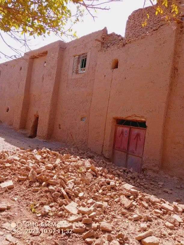 ShnizaiM's tweet photo. Zinda Jan district of Herat province after today’s earthquake. Will share details of casualties as soon as they are known. 
#herat #zindajan #earthquake #Afghanistan https://t.co/BcK17kOzX8