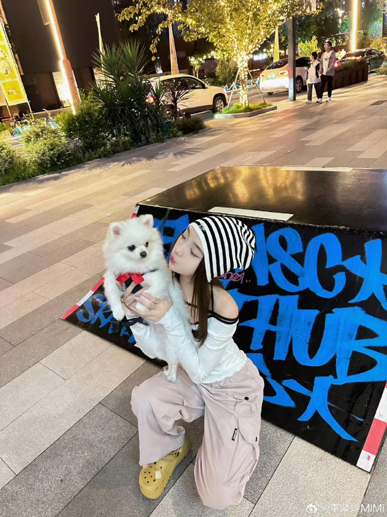 MimileeOfTHfans's tweet image. 李紫婷MiMi 
#firstdayofwork#วันนี้วันจันทร์
#Mimilee #Liziting #มีมี่ลี
weibo.com/6502204514/495…