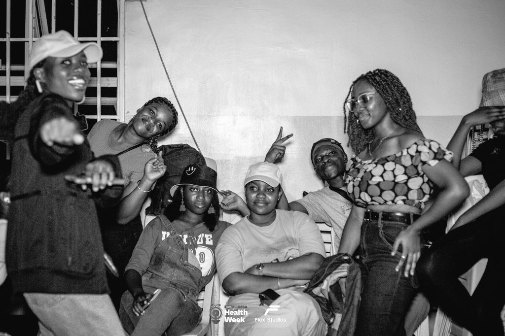 TB_Bethel's tweet photo. Day 6๐ซ
Vibes and Movie Night ๐ฌ ๐
Y2K themed๐ฃ
I'm off theme, but whatever๐ซ ๐ซ
I have no single picture, so you get to see my crew๐๐
#ILUMSAHEALTHWEEK38 https://t.co/YmkmS6PcVn