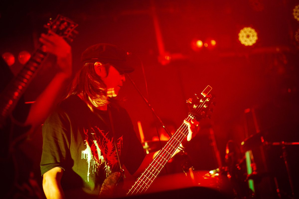 Ken_SC1's tweet photo. 今回はサポートメンバーを迎え、バンドセットでのライブとなります。

Gt.OZ @oz_guitar 
Ba.ABE @end_century 
Dr.ALEX @ALEX_oreyade 

地本千葉で初の有観客でのイベント主催となります。お楽しみに。

Photo by @AaaSpy https://t.co/UJNdJ0W4eQ