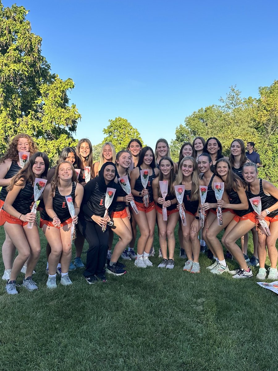 LHS Girls XC tweet media