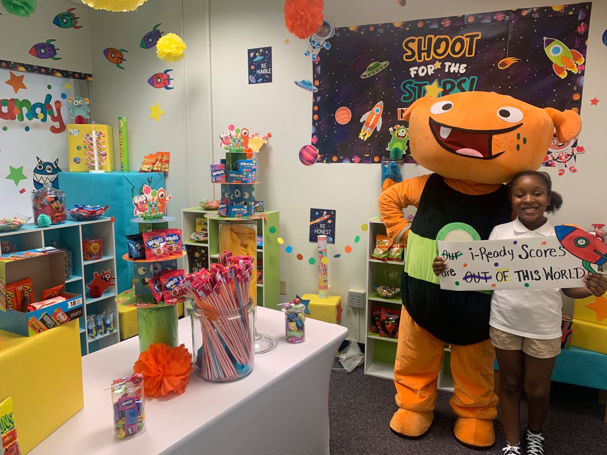 Broward Estates Elementary - “The Bee-Hive” tweet media