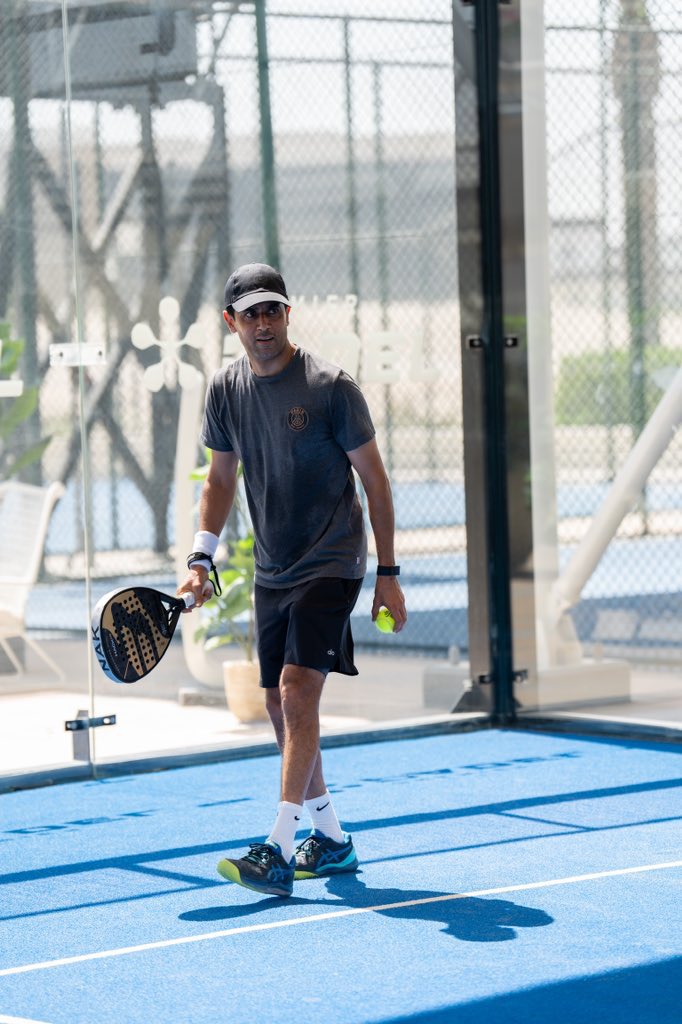 MegaPSG_'s tweet photo. 🔴🔵 Nasser Al-Khelaïfi et Marco Verratti se sont retrouvés le temps d’un petit match de padel à Doha. 🎾

(@YanisChakib) https://t.co/2Xs3cTWivH