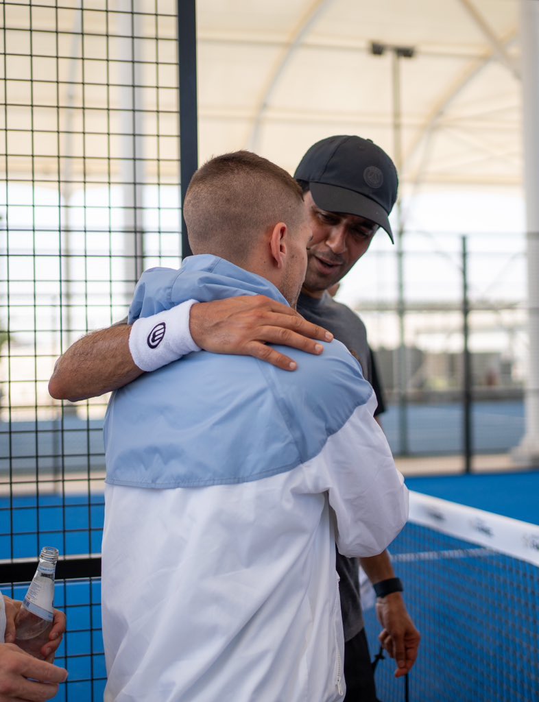 MegaPSG_'s tweet photo. 🔴🔵 Nasser Al-Khelaïfi et Marco Verratti se sont retrouvés le temps d’un petit match de padel à Doha. 🎾

(@YanisChakib) https://t.co/2Xs3cTWivH