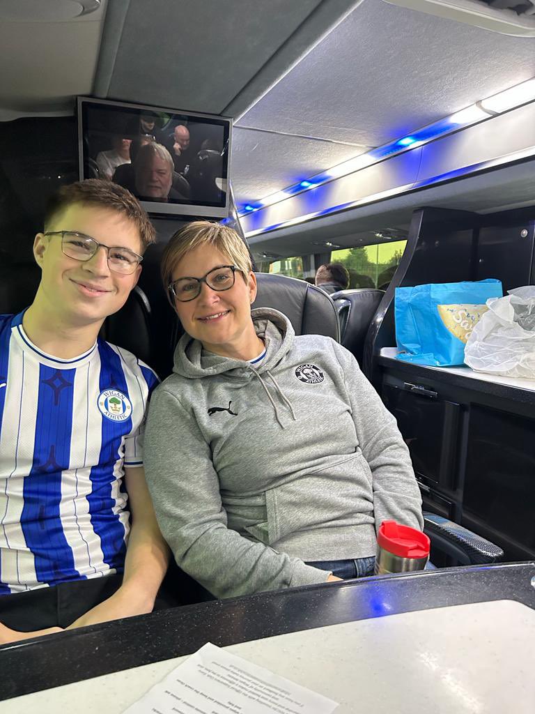 LaticJane's tweet photo. Stevenage away with @LaticsOfficial @WiganAthSC … UTT! 💙 #wafc https://t.co/OSgWMMGhNr
