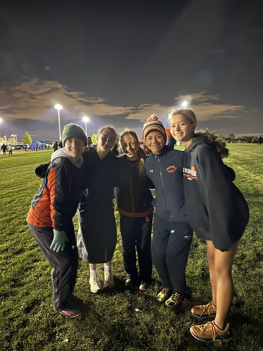 LHS Girls XC tweet media