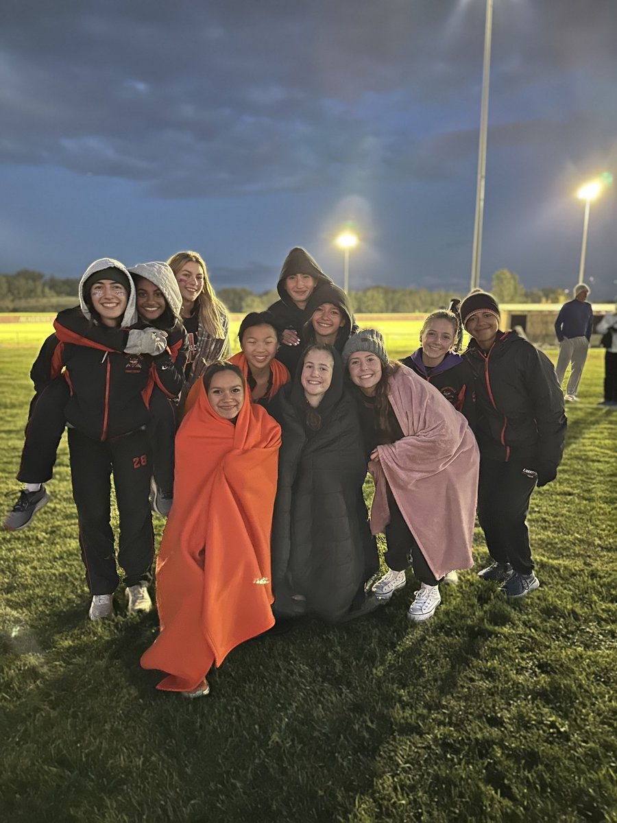 LHS Girls XC tweet media