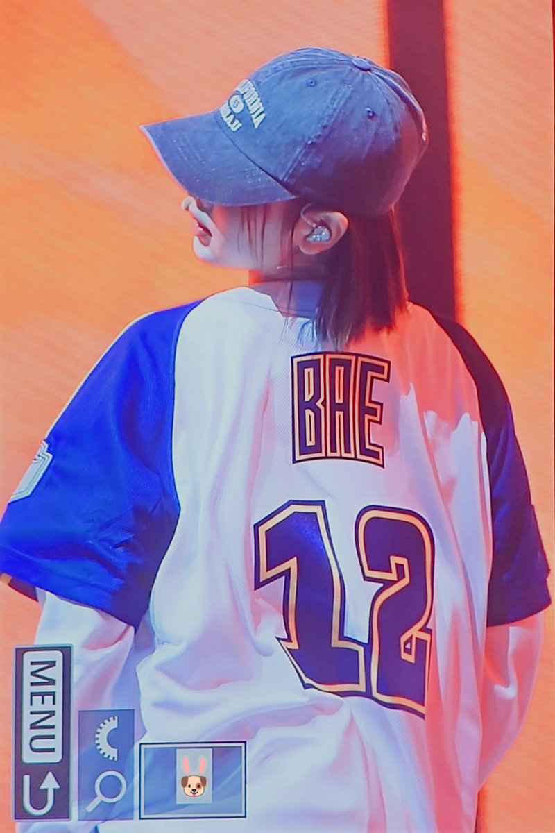 Puppy_BAE_'s tweet photo. 231007
🧢

#배블왔솔 #배이 #BAE #엔믹스 #NMIXX https://t.co/v7RM5nUHl8
