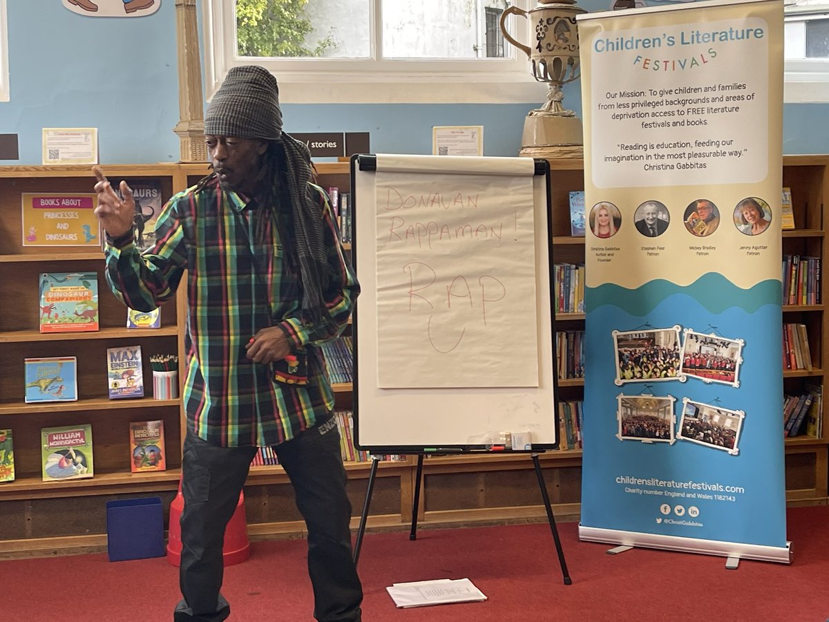 ChildrensLFests's tweet image. The legend who is @RappamanDC has been rapping aloud and proud in @BwDLibraries. Donavan will be in Blackburn library from 1.30-3.30pm. #LibrariesWeek #literacyforall
