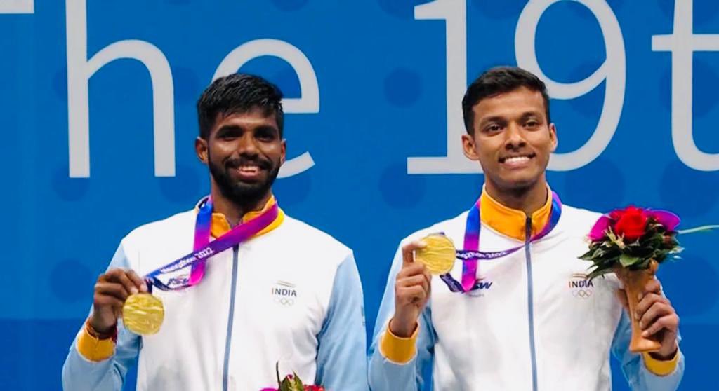 deepanshi_9's tweet photo. 𝙏𝙝𝙚𝙨𝙚 𝙜𝙪𝙮𝙨 𝙖𝙧𝙚 𝙤𝙣 𝙛𝙖𝙨𝙩𝙡𝙖𝙣𝙚 🔥
𝘼𝙣𝙤𝙩𝙝𝙚𝙧 🏅𝙛𝙤𝙧 🇮🇳 𝙛𝙧𝙤𝙢 𝙗𝙖𝙙𝙢𝙞𝙣𝙩𝙤𝙣 𝙢𝙚𝙣'𝙨 𝙙𝙤𝙪𝙗𝙡𝙚 . 

Isse behtar sagun nahi ho sakta Bharat ke liye 
101 𝙢𝙚𝙙𝙖𝙡 𝙛𝙧𝙤𝙢 𝙨𝙖𝙩𝙬𝙞𝙠 𝙖𝙣𝙙 𝙘𝙝𝙞𝙧𝙖𝙜 . 
#IndiaAtAsianGames2022
#Cheer4India https://t.co/vPUmH8wPcj