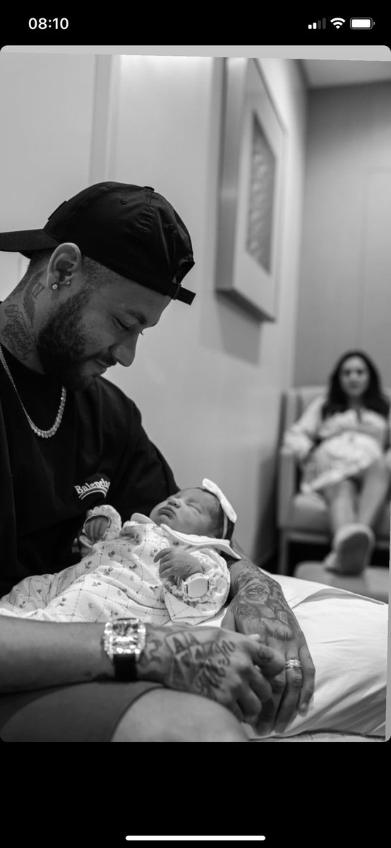 fcneymar_mania's tweet photo. Bem vinda mavie 🥹🥰😍 https://t.co/hrmQM8oOHe