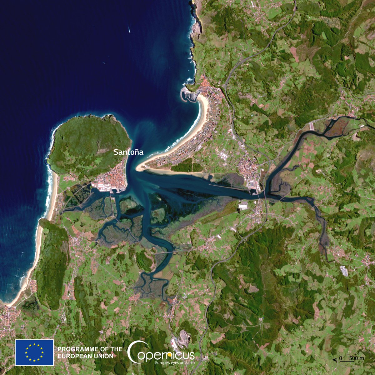 CopernicusEU's tweet photo. Las marismas de Santoña 🇪🇸 forman parte de la Red #Natura2000

Son uno de los humedales más importantes del norte de la Península Ibérica y lugar de descanso para las aves 🐦 que migran entre África y Europa

⬇️Imagen #Sentinel2 🇪🇺🛰️ de las marismas el 28 de Septiembre https://t.co/JQ7DXZxt3s