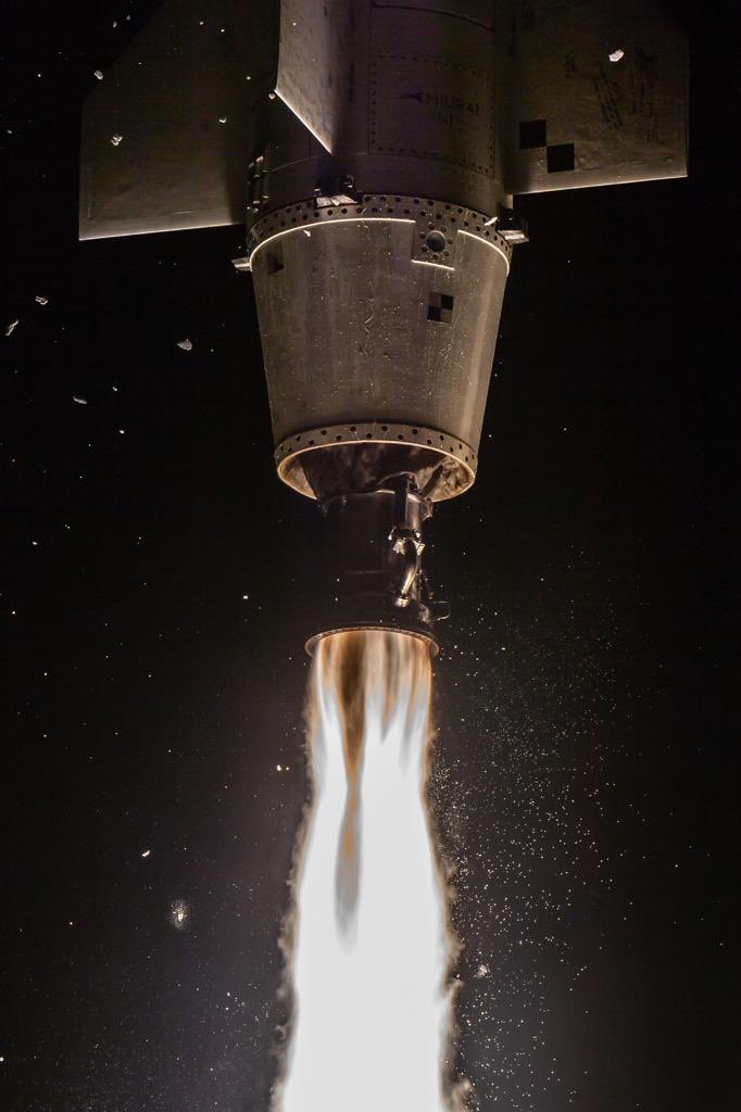 Algo tendrá esta tierra cuando, desde tiempos inmemoriales, todos los pioneros, todas las mentes inquietas la eligen. Huelva siempre es el punto de partida. 

Ay, el día que nos quitemos el yugo de la indiferencia de quienes mandan…